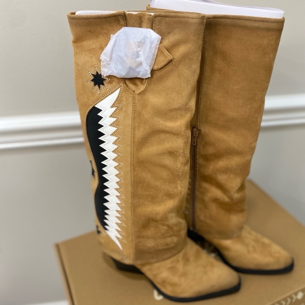 NWT Zodiac Western Boot Faux Suede Caramel size 7 - Picture 2 of 10